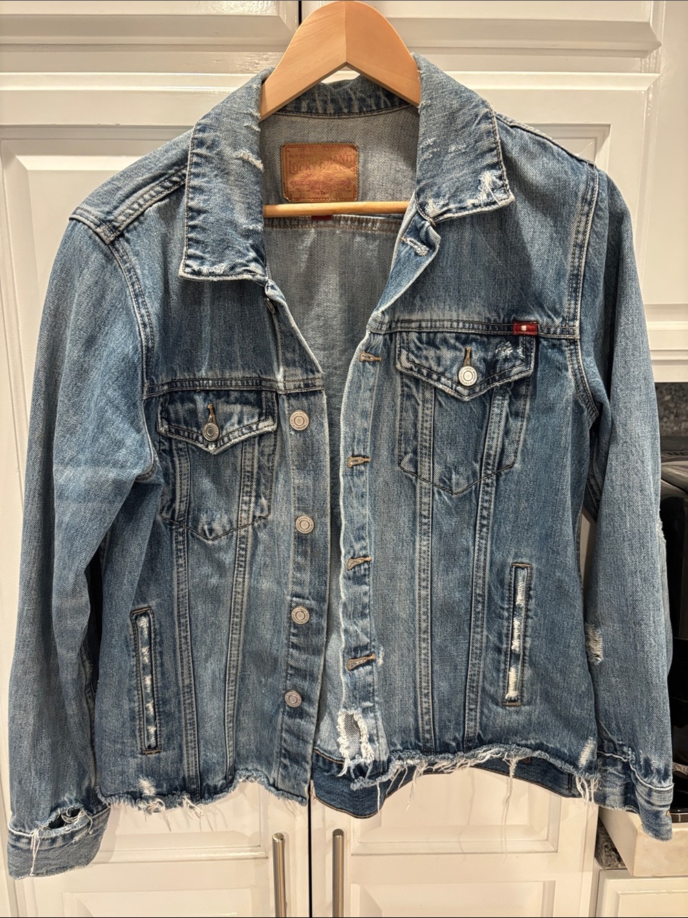 Lucky Brand Distressed Light Blue Denim Jacket sz l